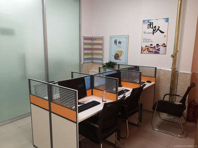 恒瀾優(yōu)居房產(chǎn)信息咨詢服務(wù)部 專業(yè)信息咨詢，助您置業(yè)無(wú)憂